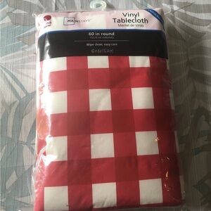 Mainstays Red & white Check vinyl Tablecloth - 60” Round, NEW